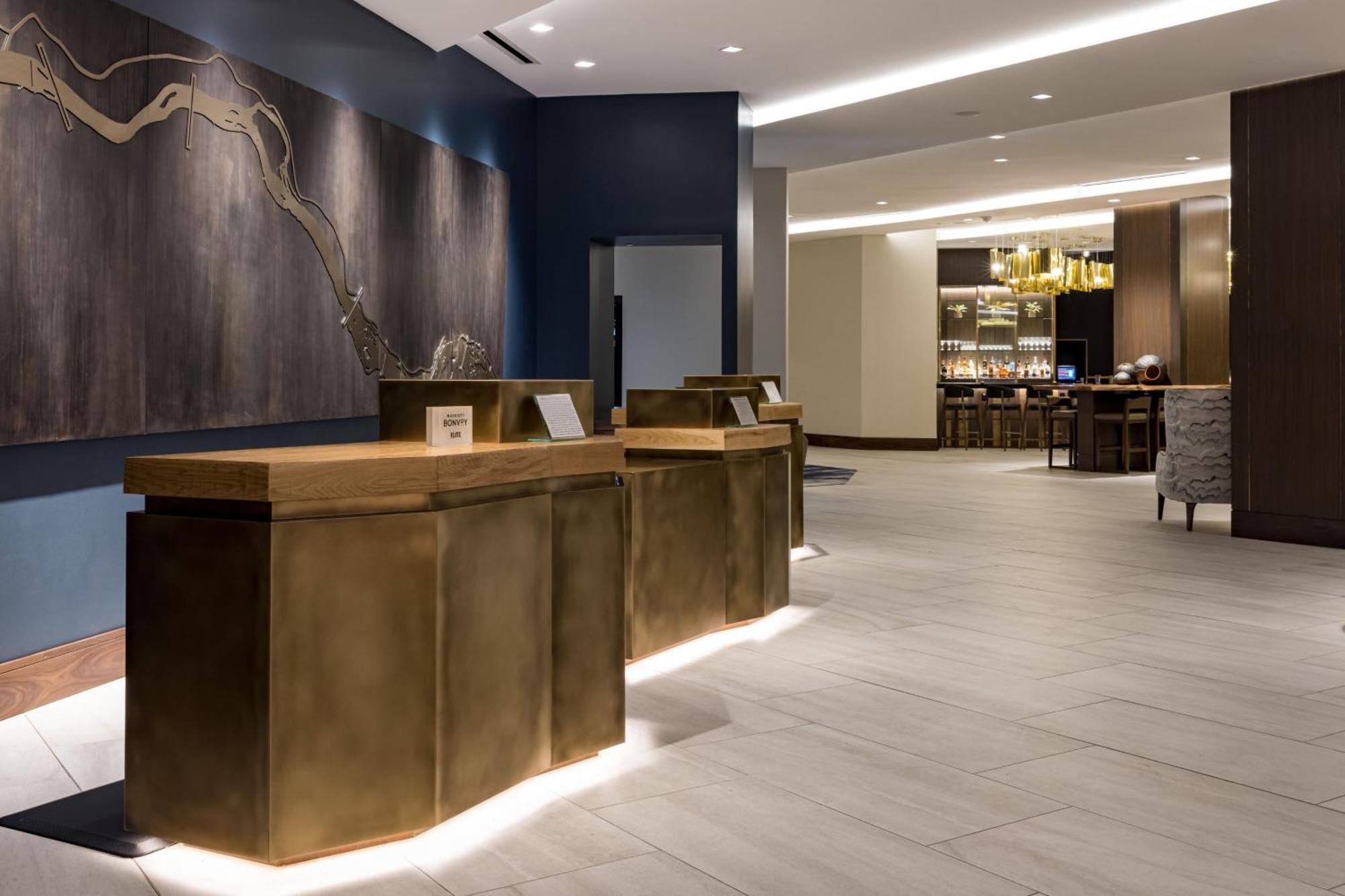 Richmond Marriott Hotel Exterior photo