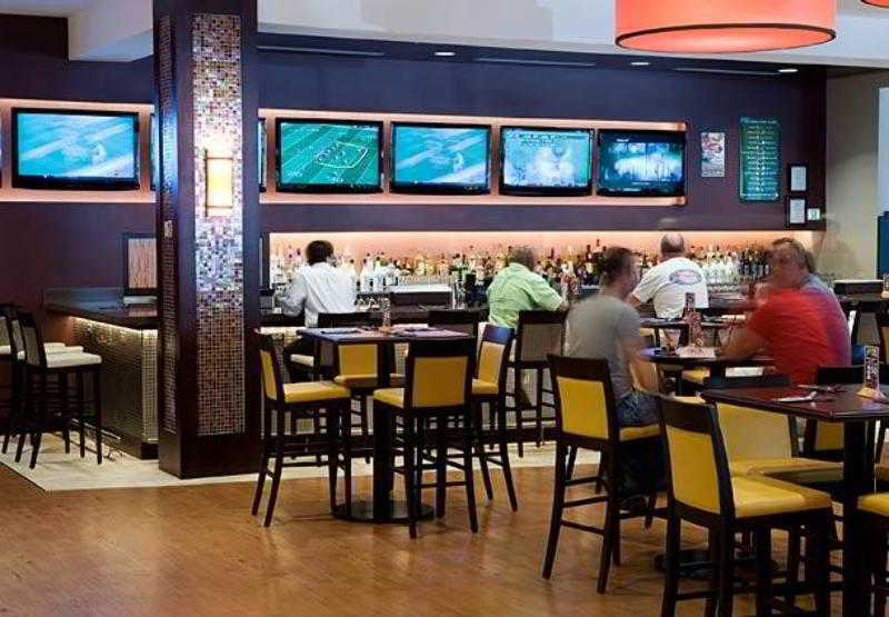 Richmond Marriott Hotel Exterior photo